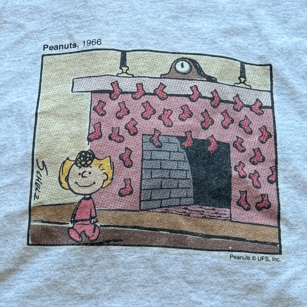 Peanuts Gray Tee with Red Stocking Design